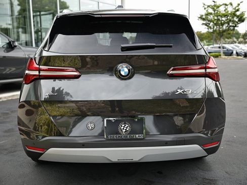 Used 2025 BMW X3 xDrive30i w/ Premium Package image 10