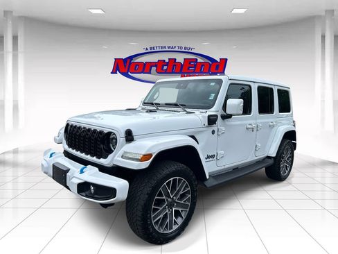 Used 2024 Jeep Wrangler High Altitude AWD/4WD image 7