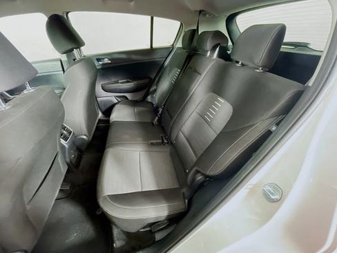 Used 2018 Kia Sportage LX image 23