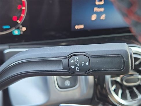 New 2024 Mercedes-Benz GLB 250 4MATIC image 11