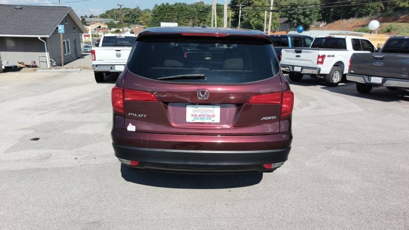 Used 2016 Honda Pilot EX image 4