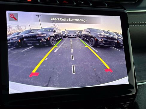 New 2025 Jeep Grand Cherokee Limited image 20