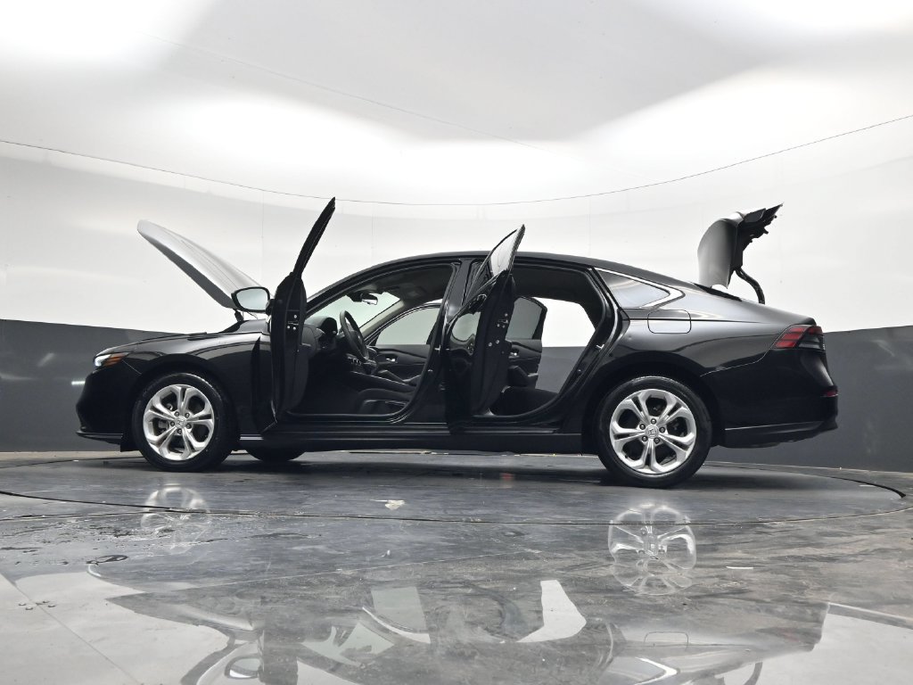 Used 2023 Honda Accord LX image 40