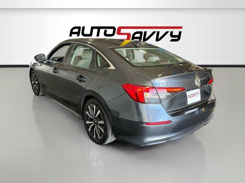 Used 2024 Honda Civic EX image 5