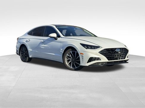 Used 2020 Hyundai Sonata Limited w/ Cargo Package image 1