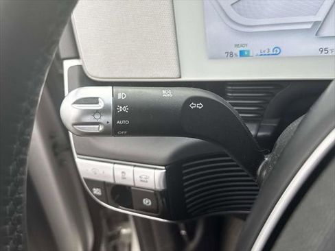 Used 2024 Hyundai Ioniq 5 SEL AWD/4WD image 25