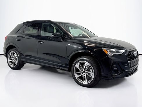 New 2025 Audi Q3 2.0T Premium image 3