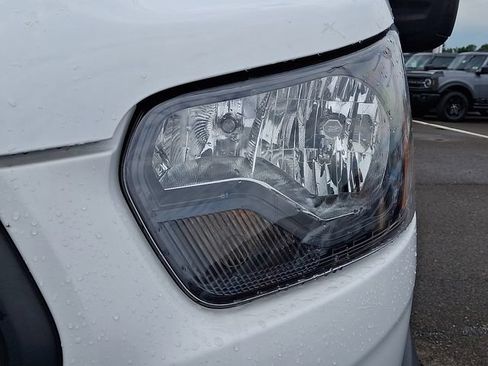 Used 2023 Ford Transit 150 Low Roof RWD image 7