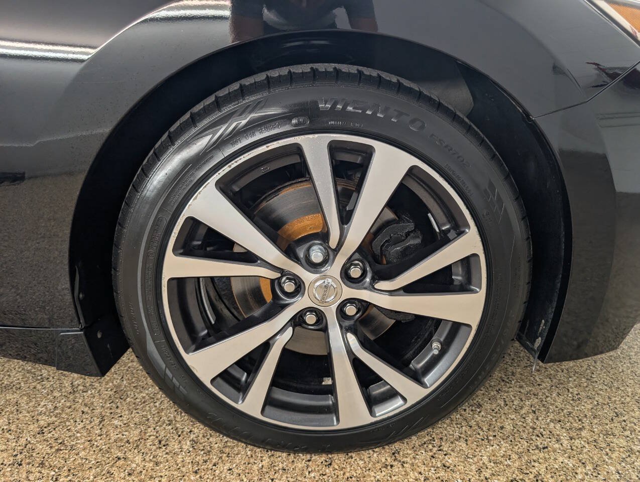 Used 2017 Nissan Maxima 3.5 SL FWD image 22