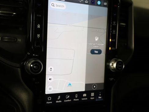 Used 2025 RAM 2500 Tradesman image 20