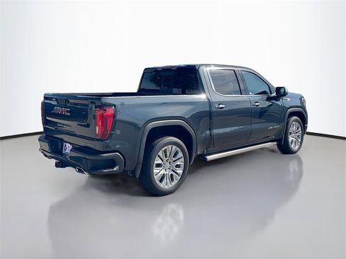 Used 2021 GMC Sierra 1500 Denali w/ Denali Premium Package image 7