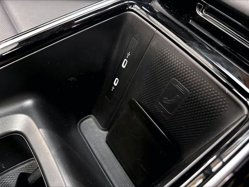 Used 2023 Volkswagen ID.4 Pro S RWD image 19