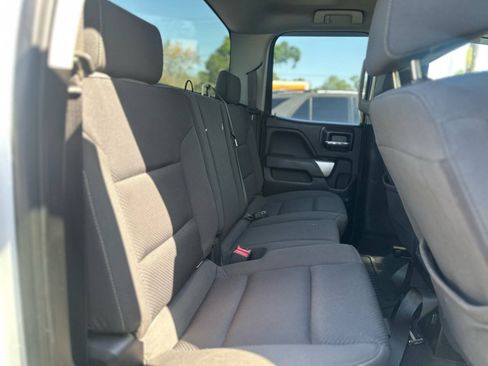 Used 2019 Chevrolet Silverado 1500 LT RWD image 22