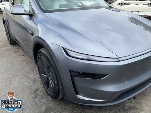 Used 2026 Tesla Model Y Long Range AWD/4WD image 73