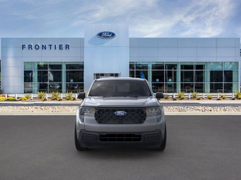 New 2025 Ford Maverick XL image 6