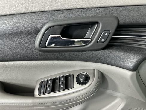 Used 2015 Chevrolet Malibu LS w/ Protection Package FWD image 22