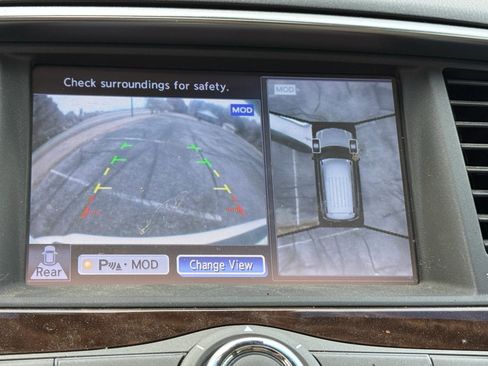 Used 2017 Nissan Armada Platinum w/ Captain Seat Package AWD/4WD image 21