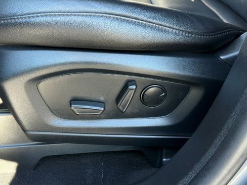 Certified 2024 Ford Explorer Limited AWD/4WD image 15