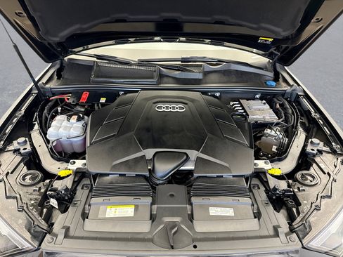 Used 2021 Audi Q7 3.0T Premium Plus image 27