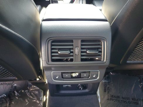 Used 2024 Audi SQ5 Prestige w/ Prestige Package AWD/4WD image 12