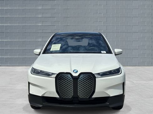 Certified 2023 BMW iX xDrive50 w/ Convenience Package AWD/4WD image 2
