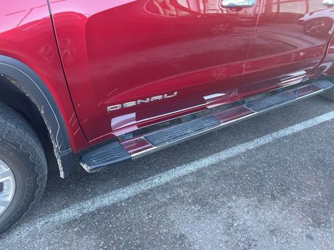 Used 2021 GMC Sierra 1500 Denali image 9