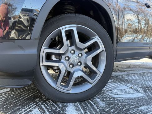 Used 2023 Honda Passport EX-L image 8