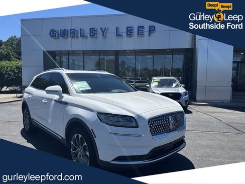 Used 2023 Lincoln Nautilus Reserve w/ Equipment Group 201A AWD/4WD image 1