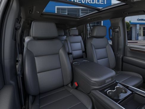 New 2026 Chevrolet Tahoe Z71 w/ Comfort Package AWD/4WD image 17
