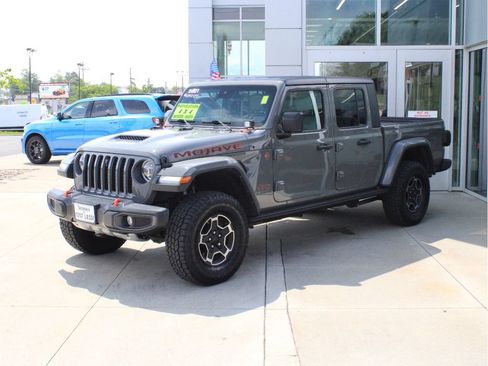 Used 2021 Jeep Gladiator Mojave AWD/4WD image 3