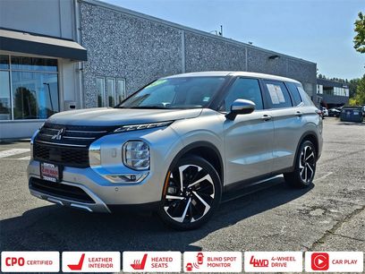 Used 2023 Mitsubishi Outlander SE