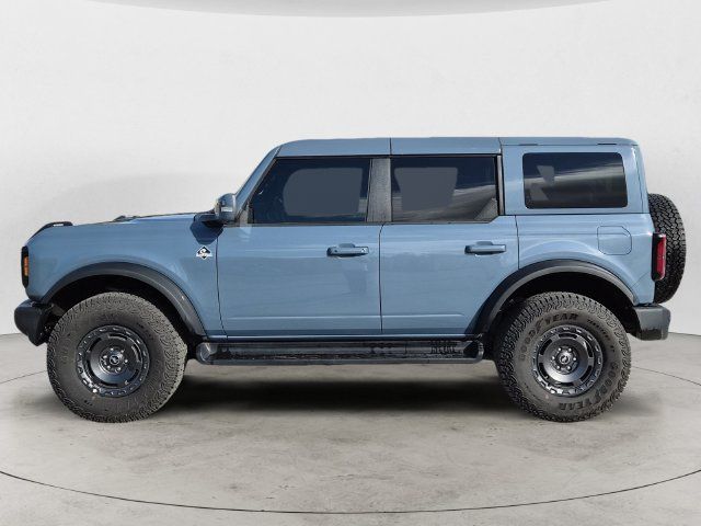 Used 2025 Ford Bronco Outer Banks w/ Sasquatch Package AWD/4WD image 8