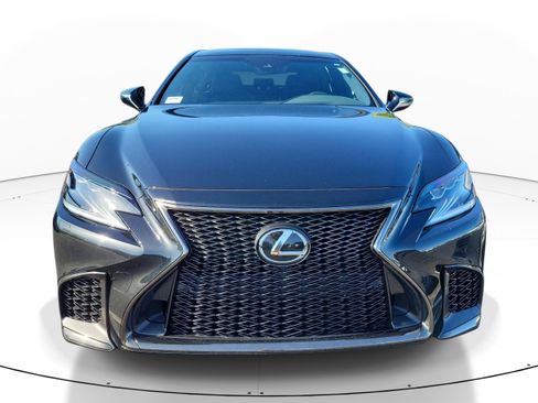 Used 2018 Lexus LS 500 F Sport w/ Accessory Package (Z2) RWD image 2