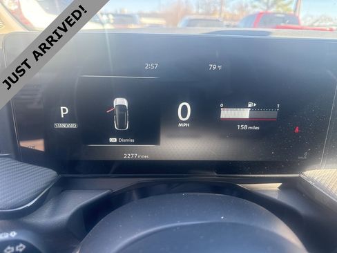 Certified 2025 Nissan Kicks SR w/ SR Premium Package image 9