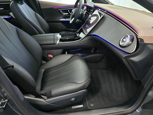 New 2025 Mercedes-Benz EQE 350+ 4MATIC Sedan image 20