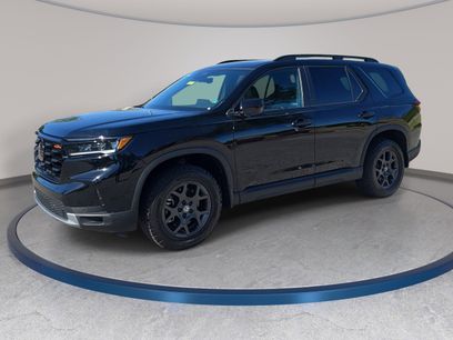 Used 2025 Honda Pilot TrailSport
