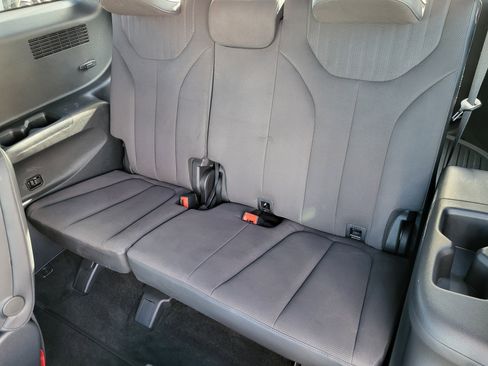 Used 2025 Hyundai Palisade Calligraphy image 11