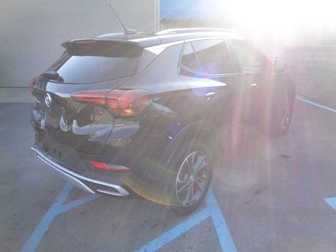 Used 2020 Buick Encore GX Select image 7