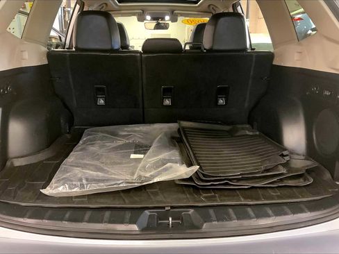 Used 2020 Subaru Forester Touring image 36