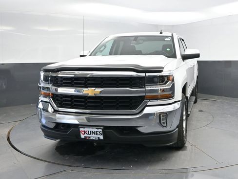 Used 2016 Chevrolet Silverado 1500 LT w/ All Star Edition AWD/4WD image 3