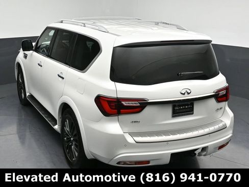 Used 2023 INFINITI QX80 Premium Select w/ All-Season Package image 30