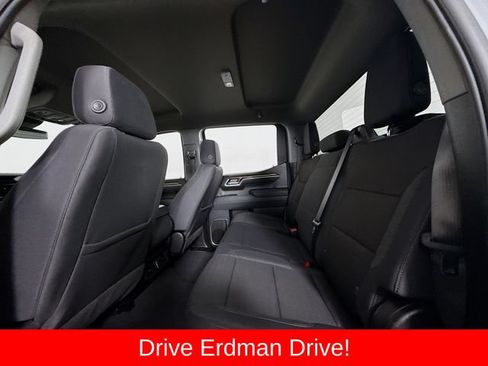 Used 2026 Chevrolet Silverado 1500 LT AWD/4WD image 9