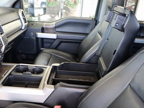 Used 2019 Ford F350 Lariat w/ Lariat Ultimate Package image 48