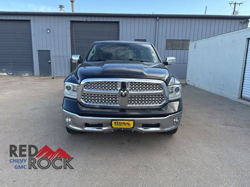 Used 2017 RAM 1500 Laramie w/ Convenience Group AWD/4WD image 2