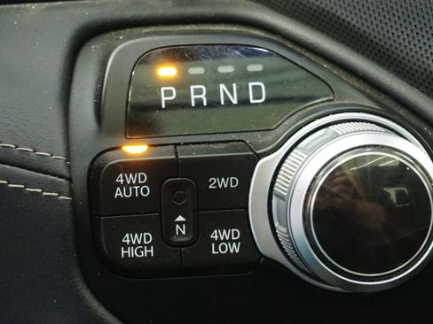 Certified 2022 RAM 1500 Limited image 32