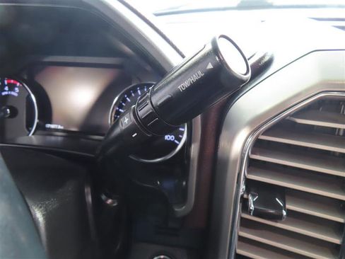 Used 2017 Ford F450 Platinum w/ Platinum Ultimate Package image 21