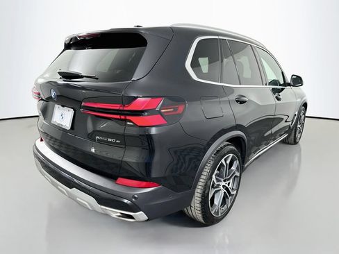 Used 2026 BMW X5 xDrive50e w/ Climate Comfort Package AWD/4WD image 5