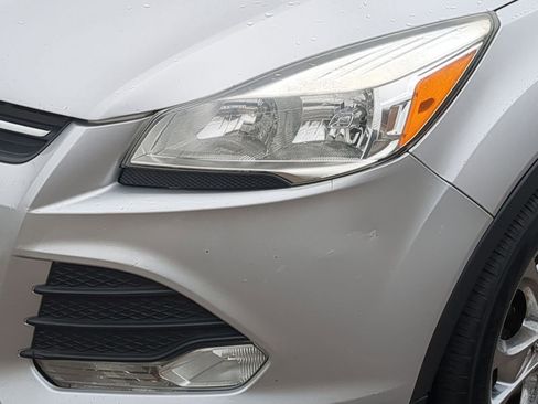 Used 2016 Ford Escape SE w/ SE Leather Comfort Package image 15