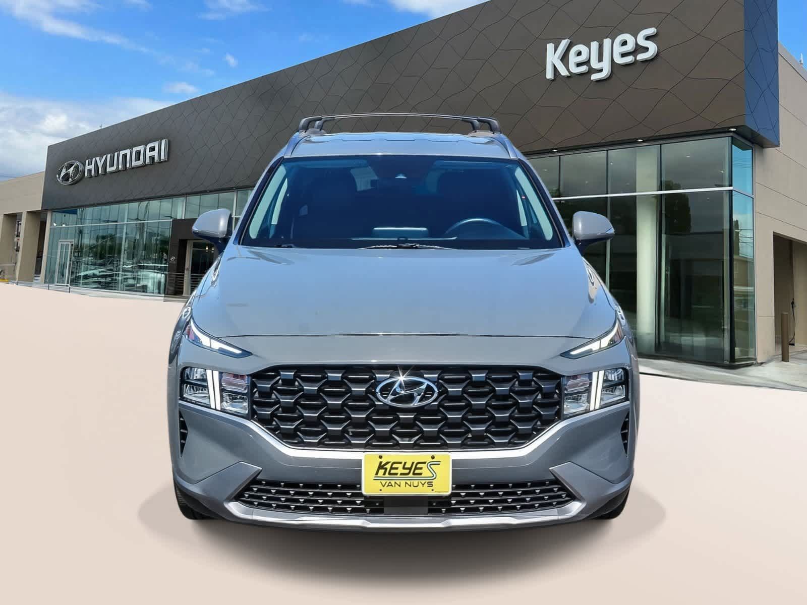 Certified 2023 Hyundai Santa Fe SEL FWD image 2