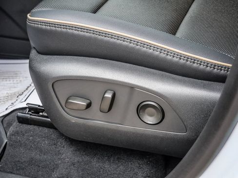 New 2026 Chevrolet Traverse High Country w/ LPO, Floor Liner Package FWD image 30